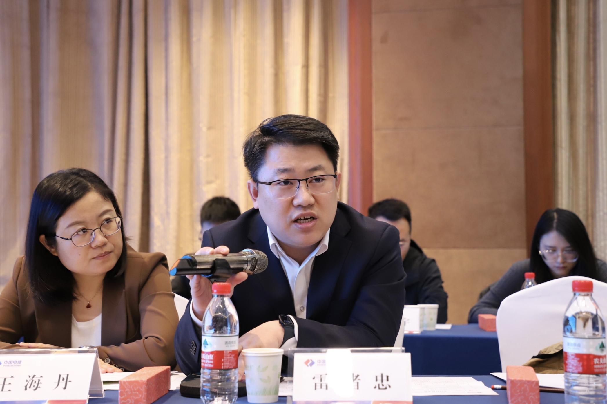 山东抖圈论坛公司执法部主任雷绪忠